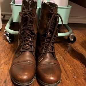 Steve Madden Brown Troopa Combat boots